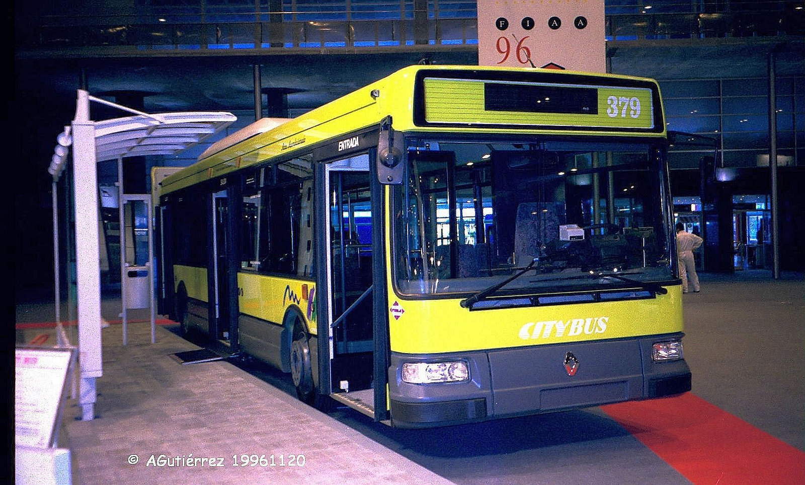 379-1.jpg
