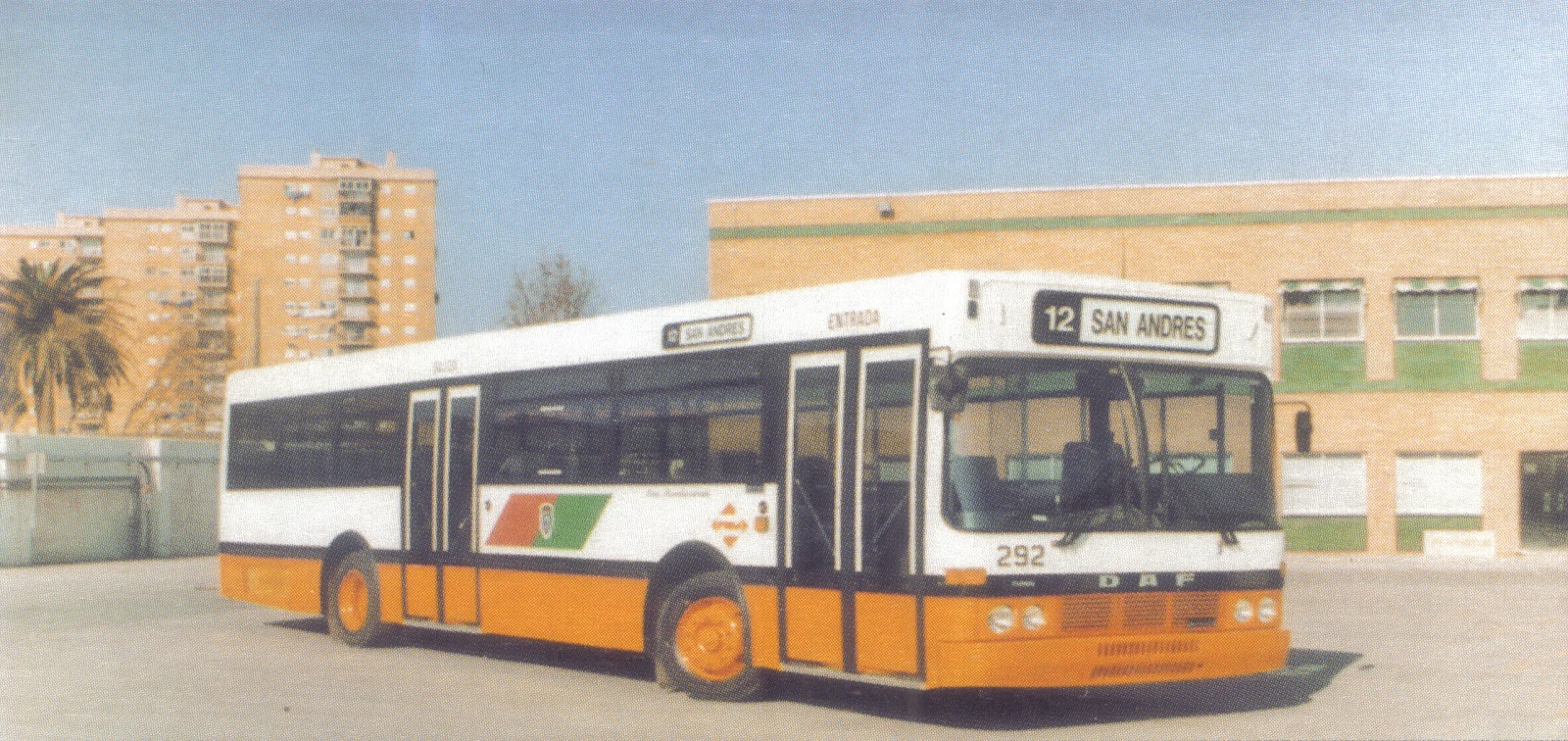 292 DAF.jpg