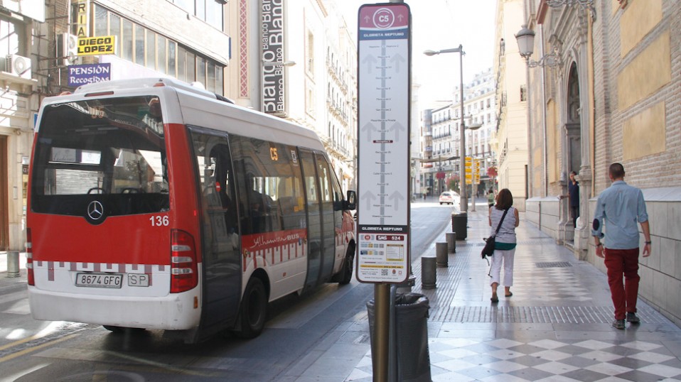 Inauguración-de-la-línea-de-autobuses-LAC-autobus-9-958x538.jpg